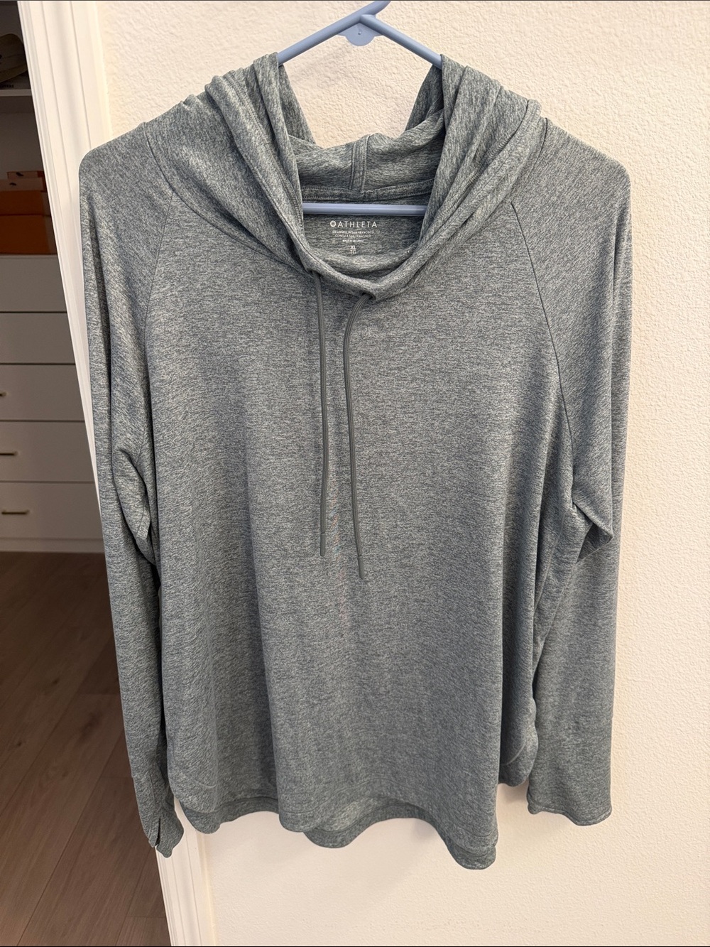 Athleta Heathered Sage Green Cowl Neck Pullover Hoodie